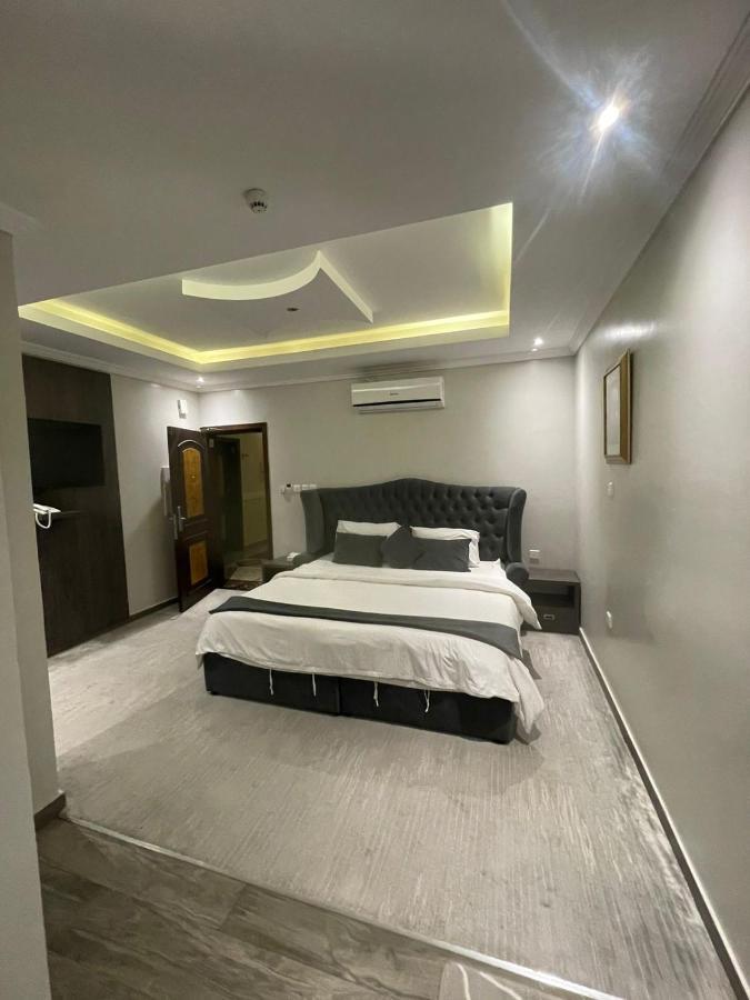 Rose Neri Lavender روز نيري الخزامى Aparthotel Al Khobar Esterno foto